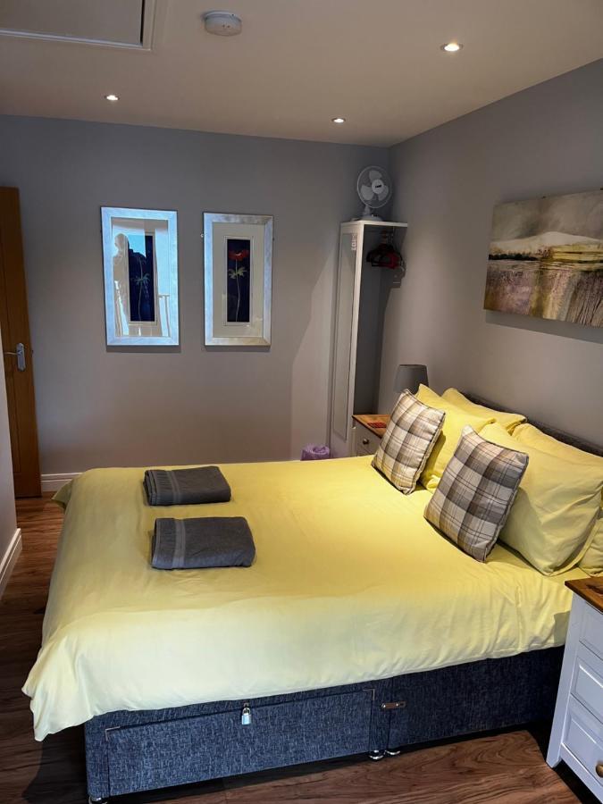Lesanne Cottage Инвернес Екстериор снимка